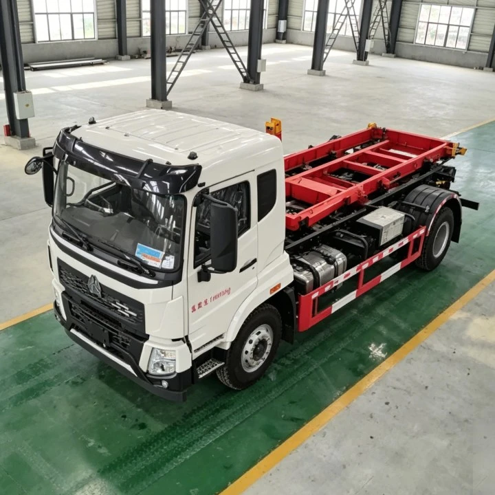 SINOTRUK HOWO Hooklift Garbage Truck factory
